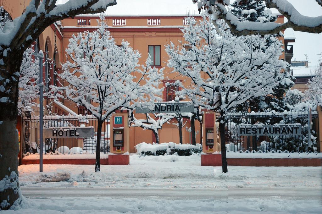 Hotel Andria Ла Сеу д'Ургел Екстериор снимка